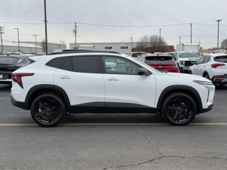 Certified 2024 Chevrolet Trax ACTIV w/ Driver Confidence Package image 1