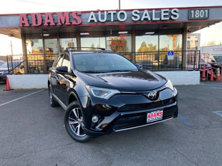 Used 2017 Toyota RAV4 XLE image 1