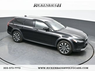 Certified 2023 Volvo V90 B6 Cross Country Plus image 1