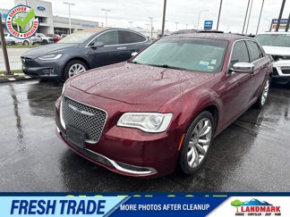 Used 2020 Chrysler 300 Touring w/ Chrome Appearance Package image 1