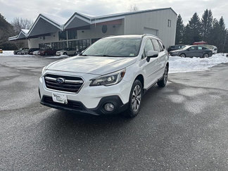 Used 2018 Subaru Outback 3.6R Touring image 1