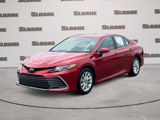 Used 2024 Toyota Camry LE image 1