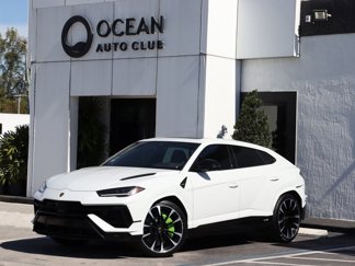 Used 2024 Lamborghini Urus S image 1