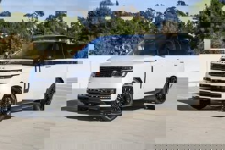 New 2025 Land Rover Range Rover SE image 1