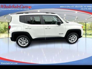 Used 2022 Jeep Renegade Latitude w/ Convenience Group image 1