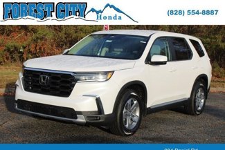 New 2025 Honda Pilot EX-L image 1