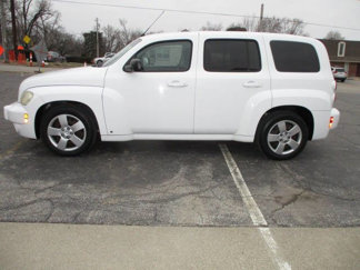 Used 2010 Chevrolet HHR LS image 1