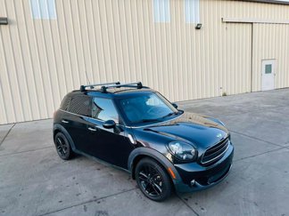 Used 2015 MINI Cooper Countryman image 1
