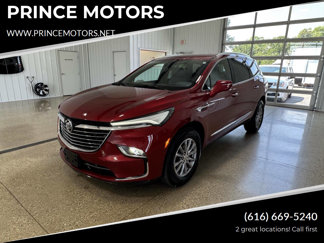 Used 2024 Buick Enclave Premium image 1