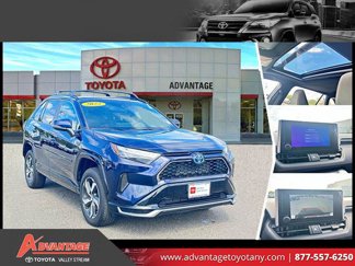 Certified 2023 Toyota RAV4 SE image 1