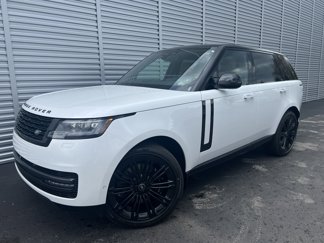 New 2025 Land Rover Range Rover SE image 1