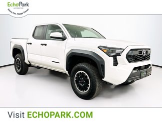Used 2025 Toyota Tacoma TRD Off-Road image 1