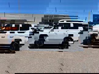New 2024 Jeep Wagoneer L Series II image 1