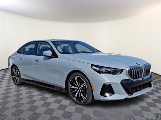 New 2025 BMW 530i xDrive w/ M Sport Package image 1