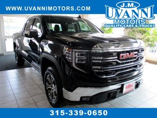 Used 2025 GMC Sierra 1500 SLT image 1
