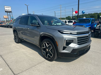 New 2025 Chevrolet Traverse High Country w/ LPO, Floor Liner Package image 1
