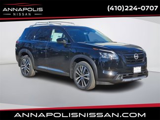 New 2025 Nissan Pathfinder Platinum image 1
