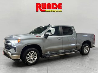 Used 2024 Chevrolet Silverado 1500 LT image 1