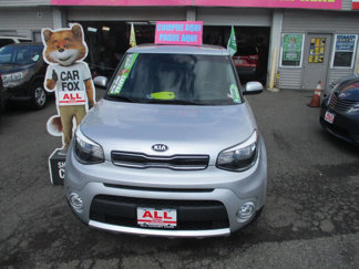 Used 2018 Kia Soul + image 1