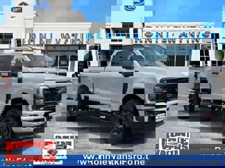 New 2025 Ford F350 XL image 1