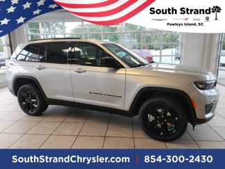 New 2025 Jeep Grand Cherokee Limited w/ Black Appearance Package image 1