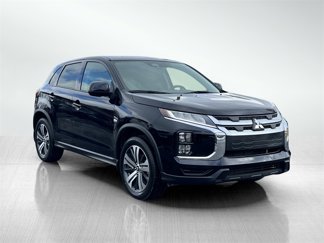 Used 2023 Mitsubishi Outlander Sport ES image 1