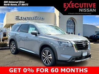 New 2025 Nissan Pathfinder Platinum image 1
