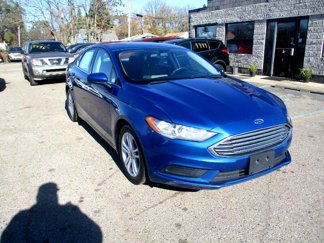 Used 2018 Ford Fusion SE image 1