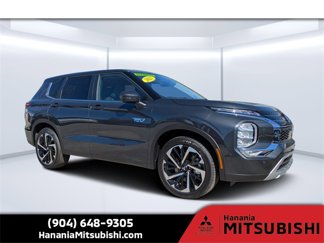 New 2025 Mitsubishi Outlander SE image 1