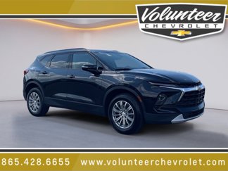 Used 2024 Chevrolet Blazer LT image 1
