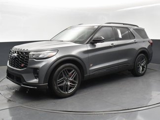 Used 2025 Ford Explorer ST image 1