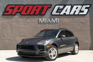 Used 2021 Porsche Macan w/ Premium Package Plus image 1