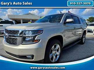 Used 2017 Chevrolet Suburban LT image 1