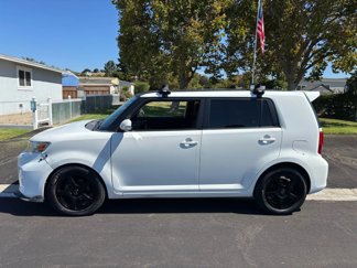 Used 2013 Scion xB image 1