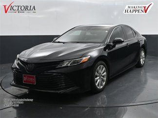 Used 2019 Toyota Camry L image 1