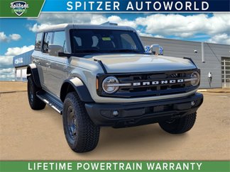 New 2025 Ford Bronco Outer Banks video 1