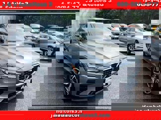 Used 2019 Volvo S60 T6 R-Design image 1