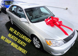 Used 2000 Toyota Avalon XLS image 1