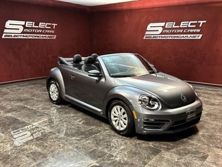 Used 2019 Volkswagen Beetle 2.0T S image 1