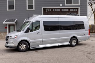 Used 2019 Mercedes-Benz Sprinter 3500 image 1