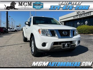 Used 2017 Nissan Frontier SV image 1