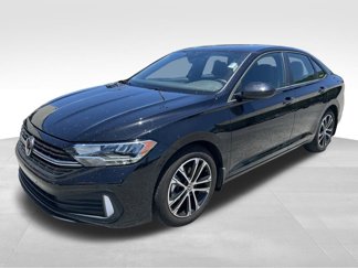 Used 2024 Volkswagen Jetta Sport image 1
