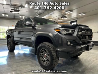 Used 2021 Toyota Tacoma TRD Off-Road w/ TRD Premium Off Road Package image 1