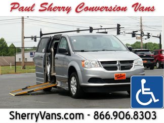 Used 2019 Dodge Grand Caravan SE image 1