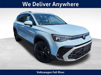 New 2025 Volkswagen Taos SEL image 1