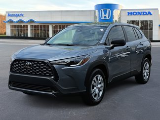 Used 2022 Toyota Corolla Cross L image 1