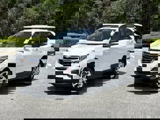 Used 2024 Chevrolet Equinox LS w/ LS Convenience Package image 1