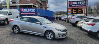 Used 2015 Kia Optima LX image 1