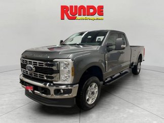 New 2025 Ford F250 XLT image 1