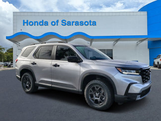 New 2025 Honda Pilot TrailSport image 1